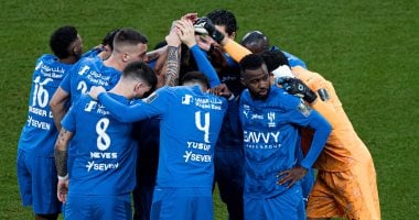 الهلال السعودي يتأهل لنصف نهائي كأس الملك بفوز ساحق 4-0 ضد الفتح