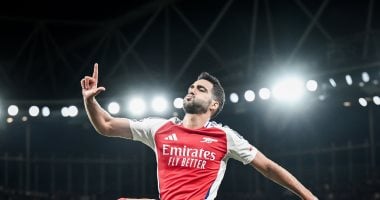 تشيلسي وآرسنال: ميرينو يسجل هدف التعادل 1-1 في الدقيقة 59