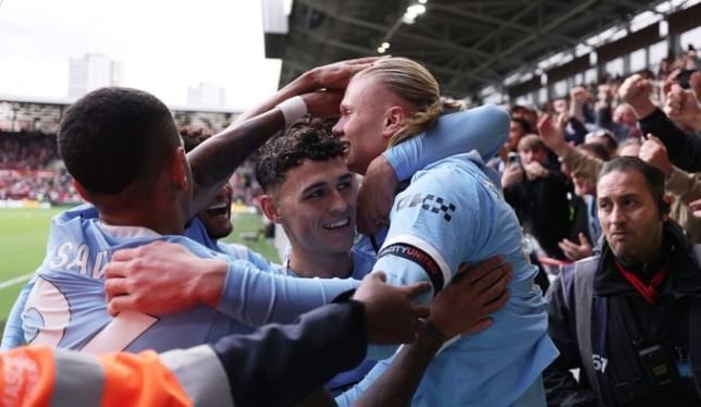 "هالاند يتصدر تشكيل مانشستر سيتي أمام ليدز في الدوري الإنجليزي"