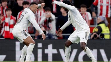 ألونسو يتخذ قرارًا حاسمًا لتفادي الخسارة الأولى منذ 17 عامًا قبل مواجهة إشبيلية