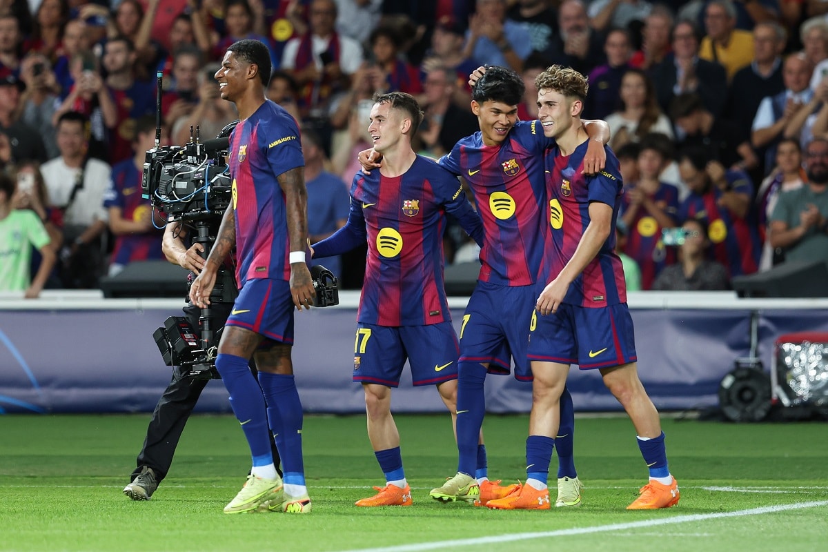 تشكيل برشلونة أمام ريال بيتيس في الجولة 15 للدوري الإسباني 2025-2026