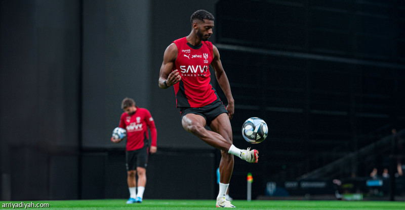 رديف يعلق على عرض الهلال: تحليل وملاحظات