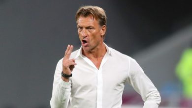 رينارد يكشف سبب انفعاله على الحمدان بعد مباراة السعودية والمغرب في كأس العرب