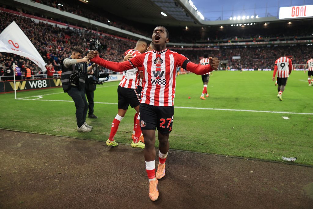 سندرلاند يهين نيوكاسل: غياب الروح الرياضية في دوري كرة القدم الإنجليزي