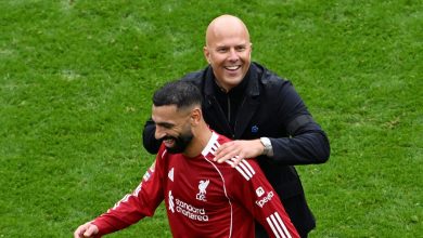 "كاراجر يحذر صلاح من الرحيل: نهائي الأبطال يشاهد من السعودية"