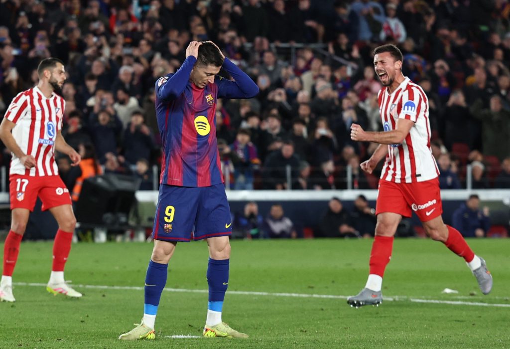 ليفاندوفسكي يفتح باب الانتقال إلى الدوري الأمريكي: هل ينافس ميسي؟