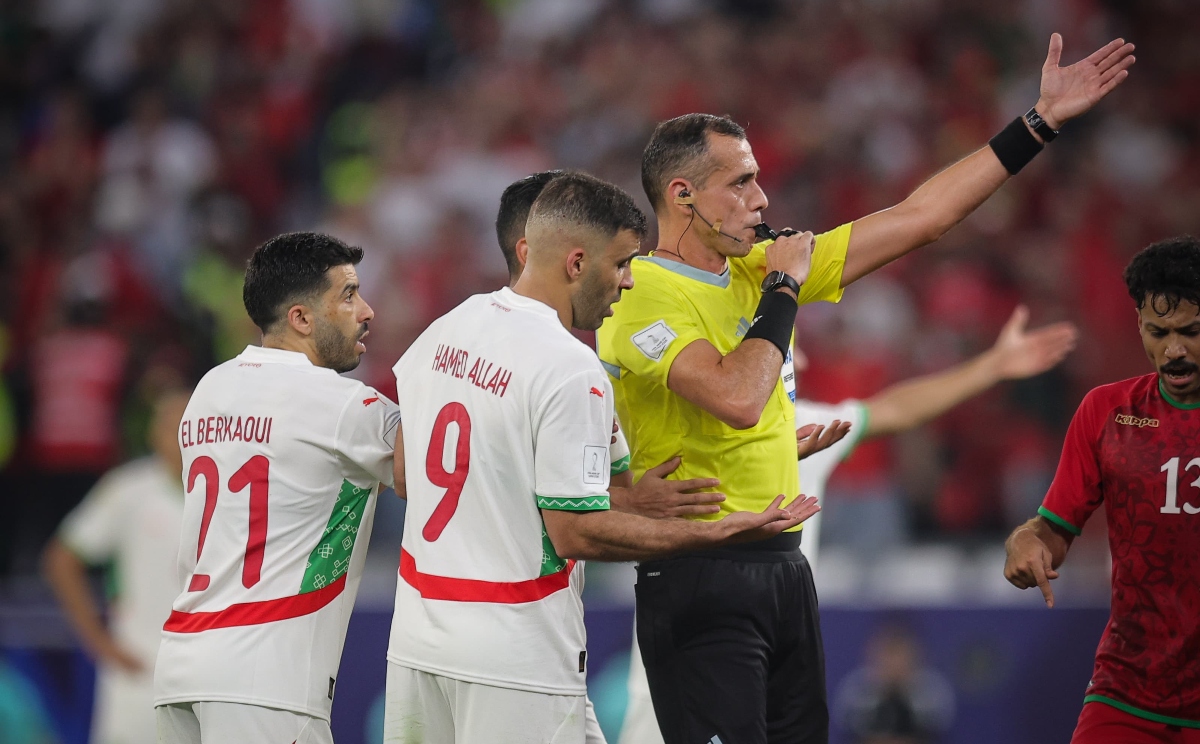 منتخب المغرب يكمل استعداداته لمواجهة السعودية في كأس العرب 2025 بوجود حمد الله